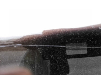 樹枝掛傷車漆---這漆也太軟了!